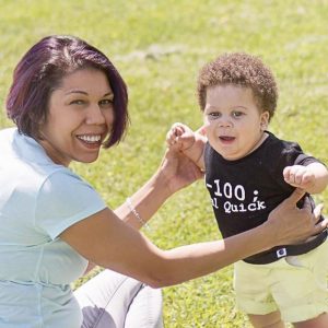 Little Steph Curry with his mommy